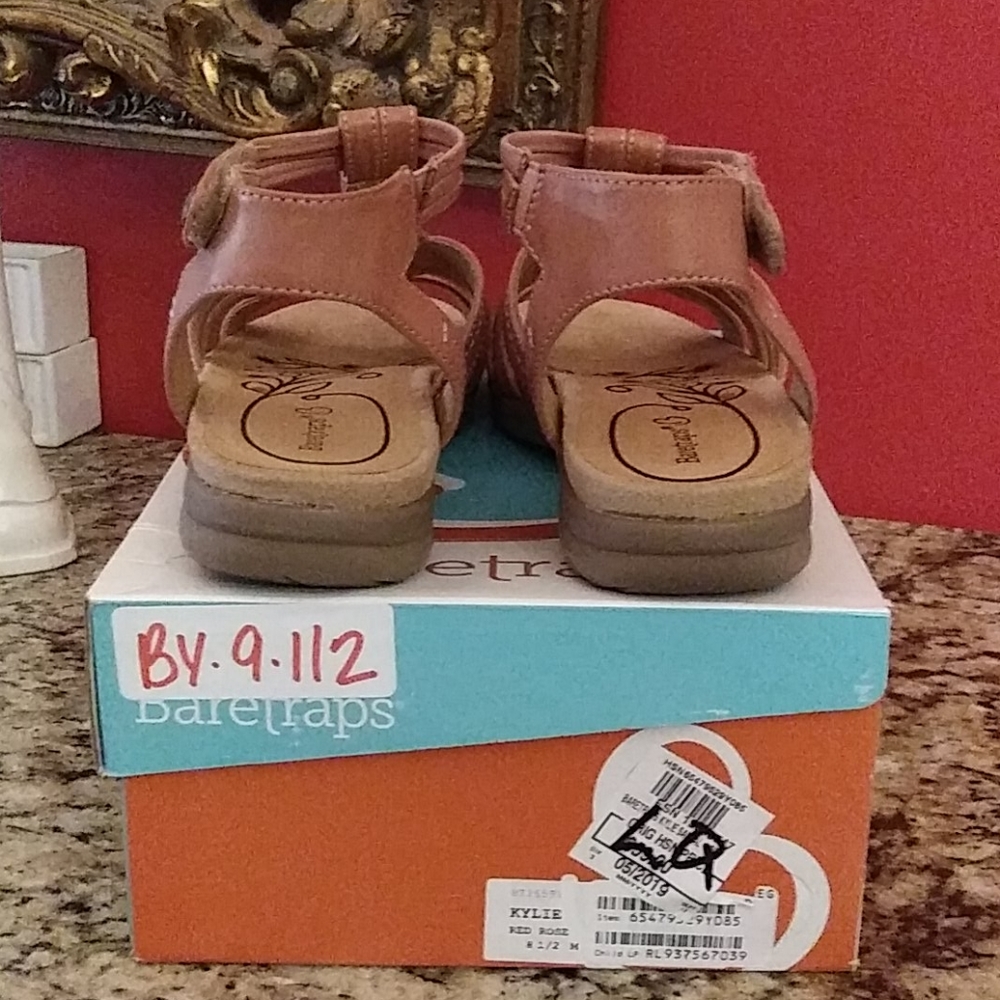 0326 BareTrap Kylie Sandals - Picture 4 of 8
